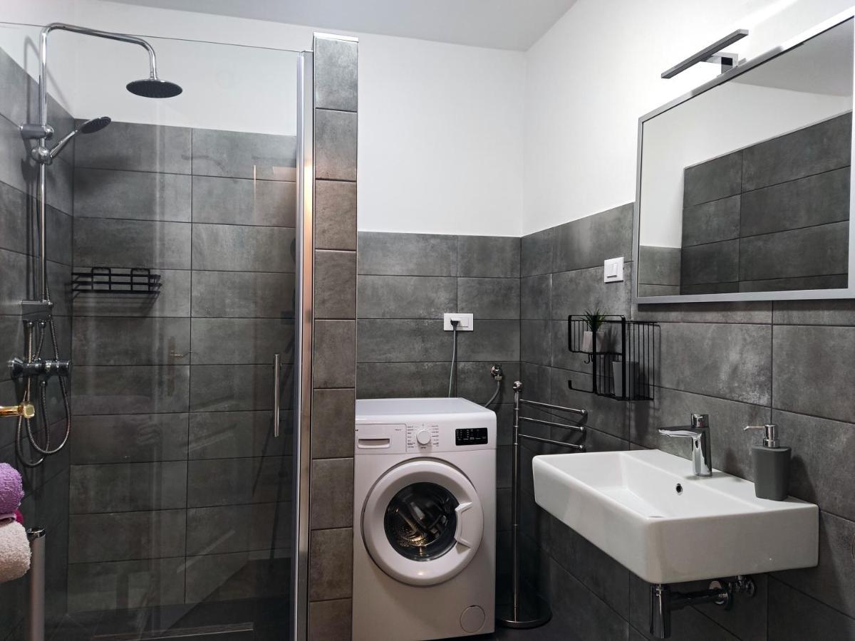 רוביני Apartment Rosa 1 מראה חיצוני תמונה