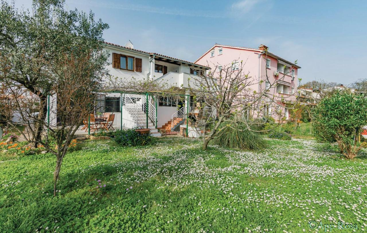 רוביני Apartment Rosa 1 מראה חיצוני תמונה